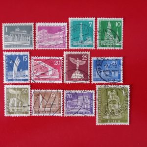 Berlin 1956 (Michel32,8euro)